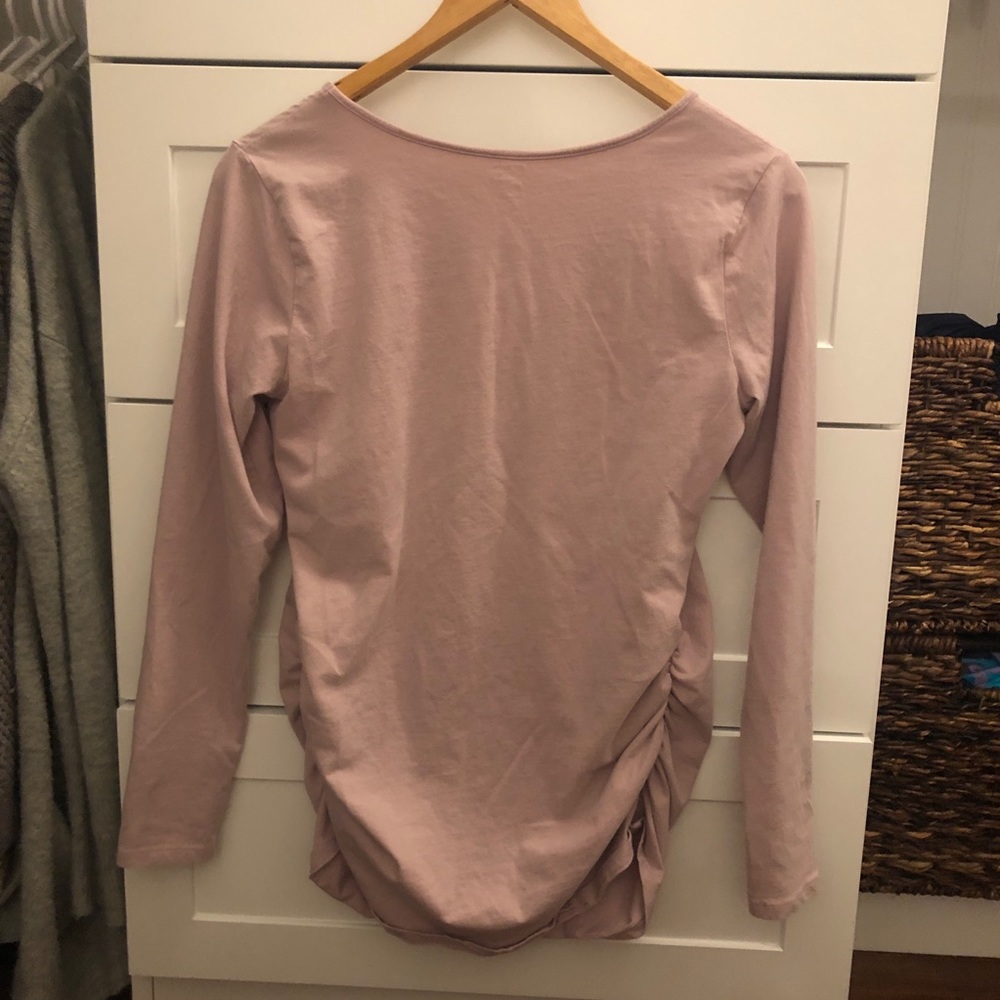 🌟5/$25⭐️🤰🏻Maternity Long Sleeve Tee - Picture 2 of 3